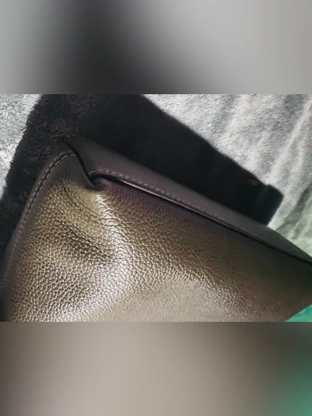 Coach Men’s Messenger Bag in Olive Green Leather